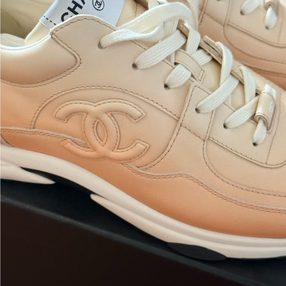 CHANEL Cream and White Leather CC Logo Sneakers